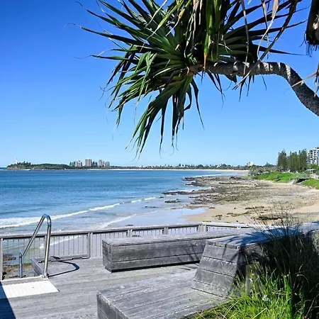 Beachside Bliss, 1 Bedroom Retreat Alexandra Headland Exterior photo